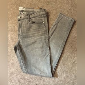 Abercrombie & Fitch Light Grey Skinny Jean